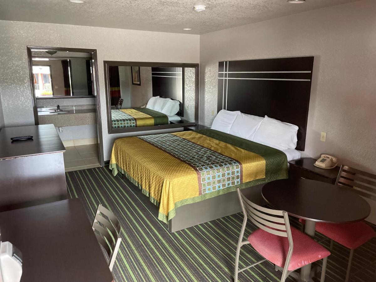 Regency Inn - 채널뷰 외부 사진
